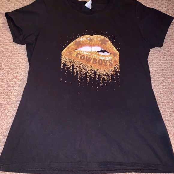 3 women’s medium cowboys tshirts - Picture 2 of 3